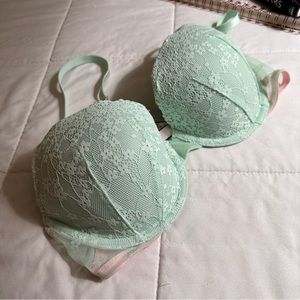 VS Lightly Lined Lace Misty Jade Demi Bra